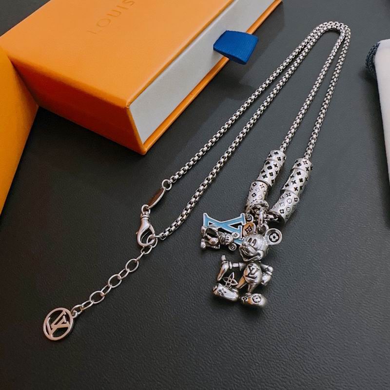 LV Necklace 03lyr355